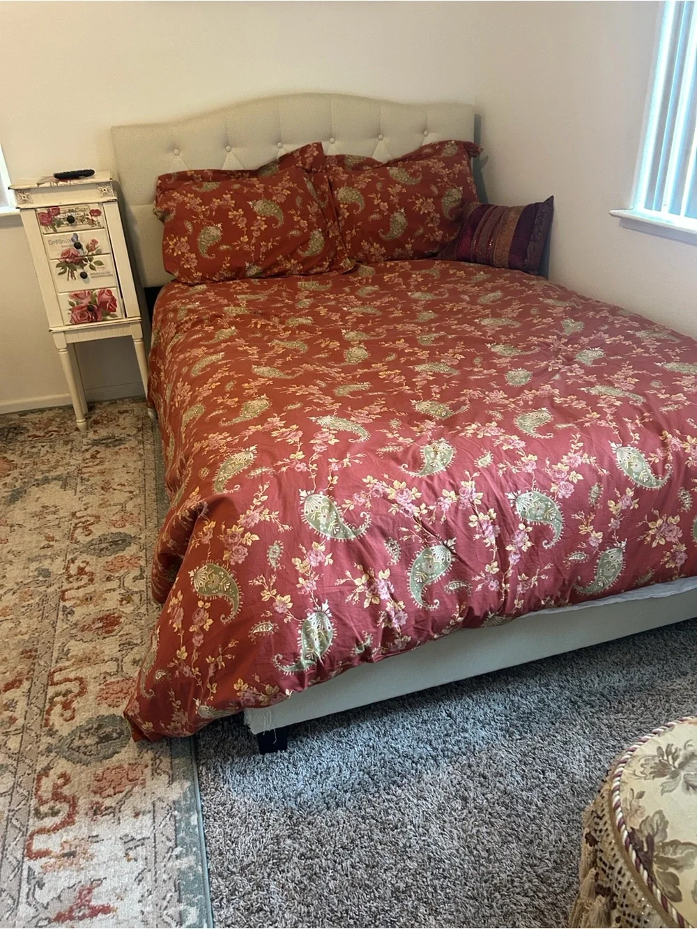 Pottery Barn Paisley Floral Duvet Cover in Rust and Green